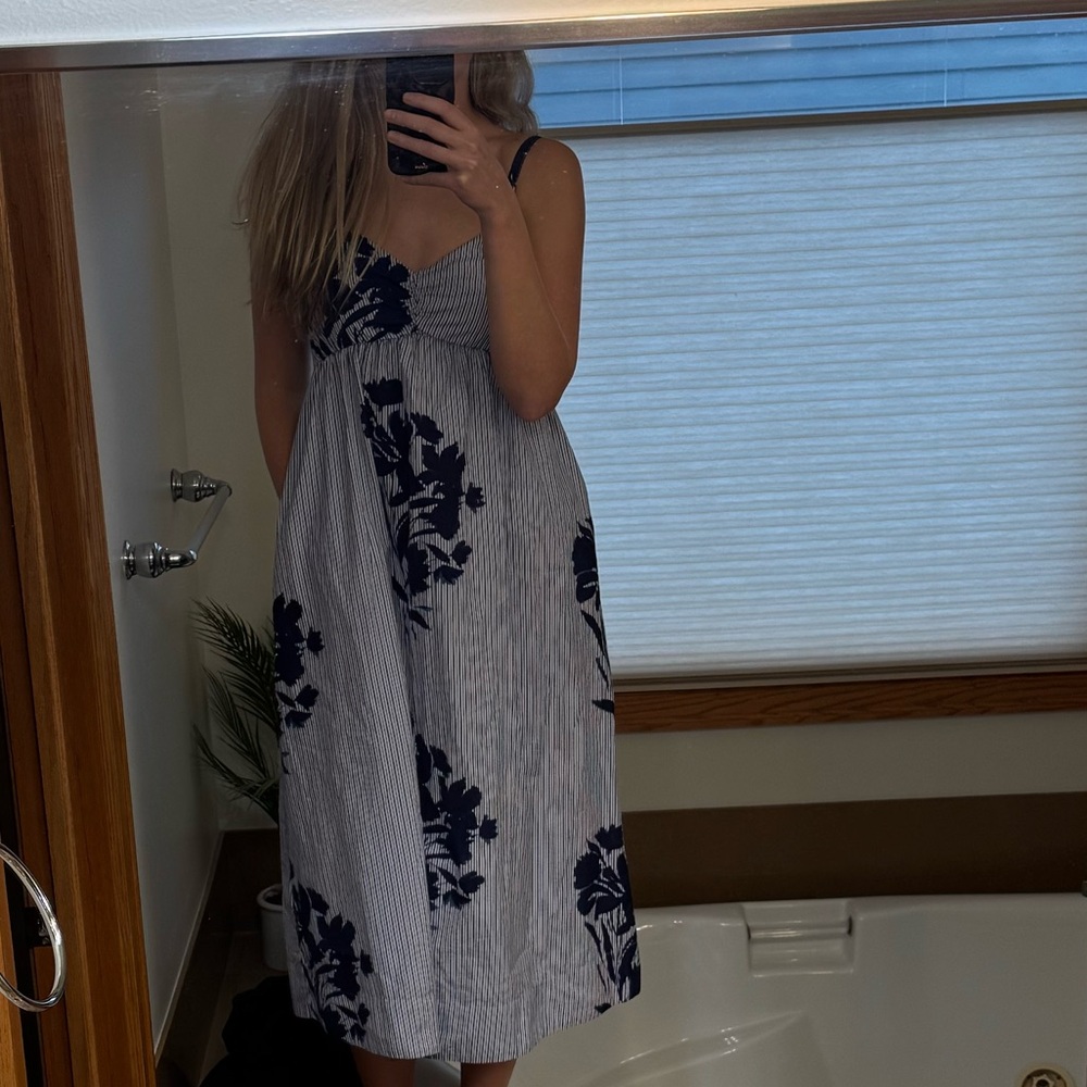 Abercrombie & Fitch Blue and White Floral Maxi Dress